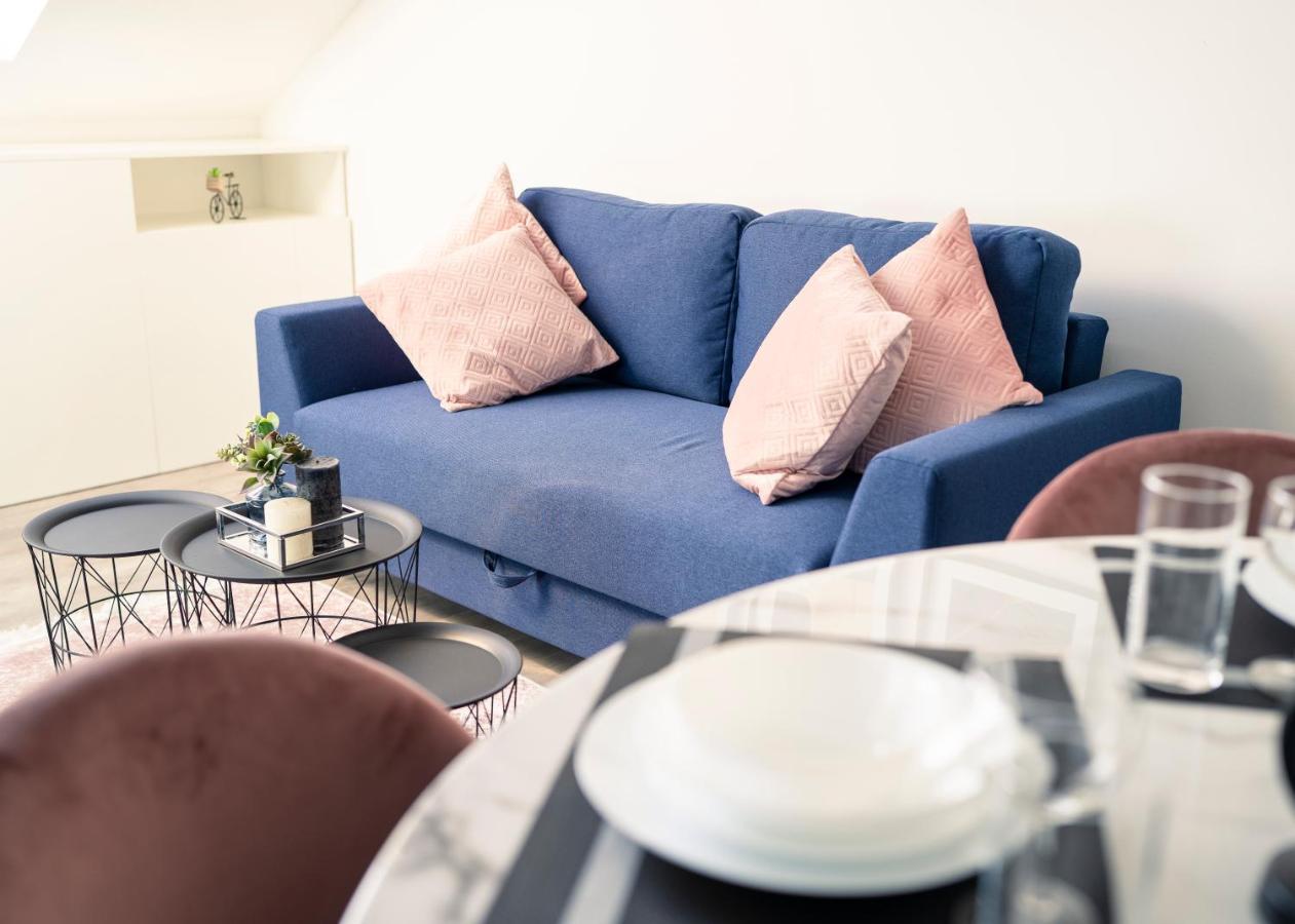 Noble Suite - Living & Work Place Gießen Esterno foto